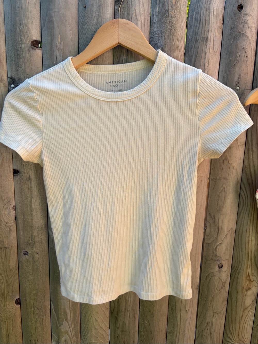 American Eagle Outfitters Short-Sleeve Ribbed Tee in Light Yellow